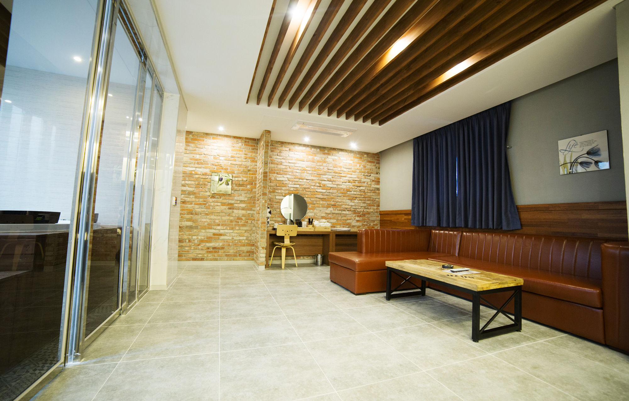 Instar Tourist Hotel Daegu Exterior foto