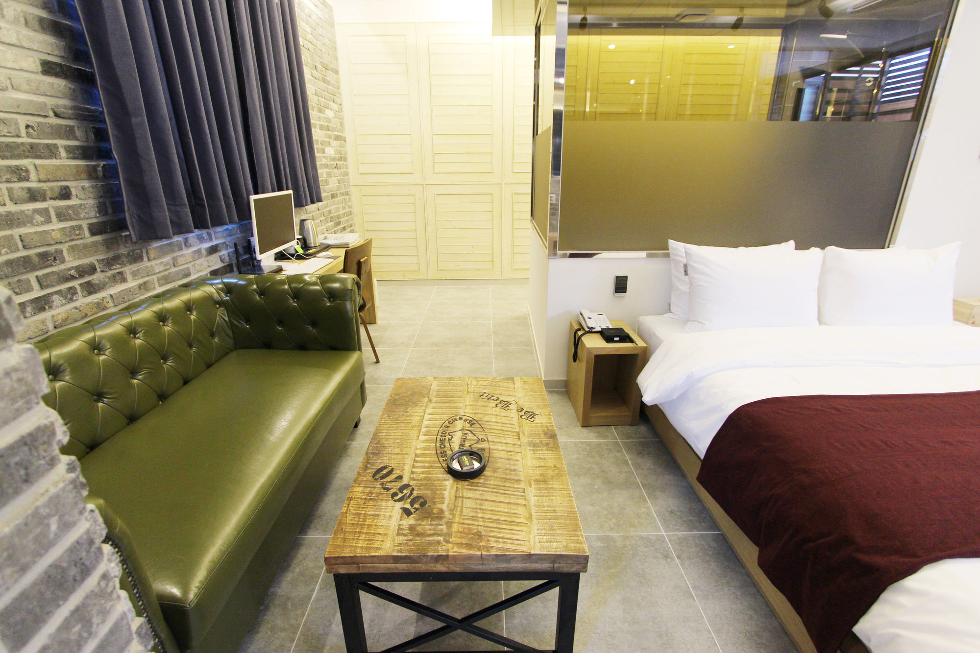 Instar Tourist Hotel Daegu Exterior foto